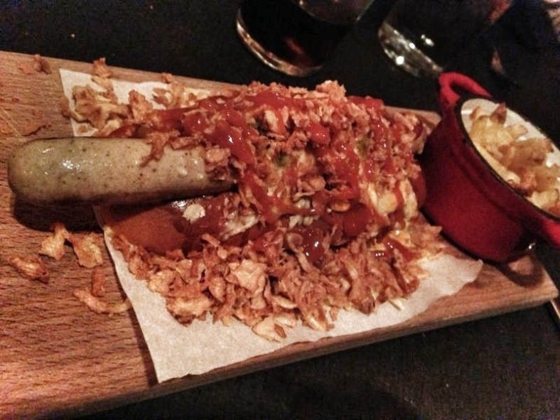 Perrito Faldero caliente