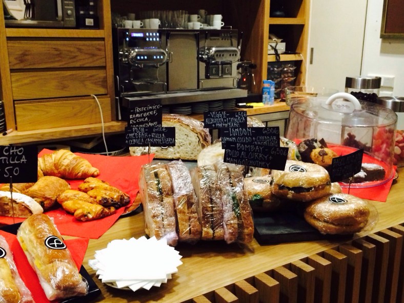 En la barra uno puede ver toda la oferta que tienen