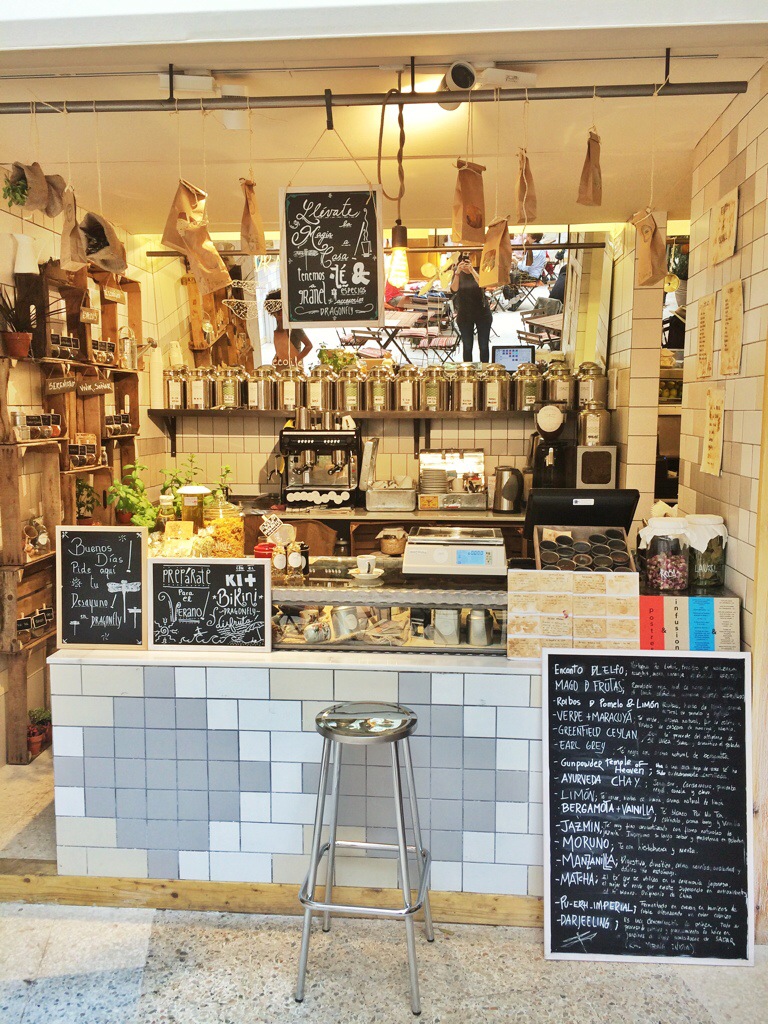 Puesto de Dragonfly, venta de café y tés ecológicos
