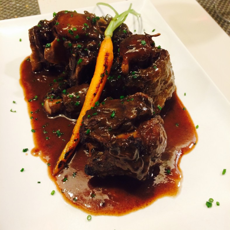 Rabo de toro estofado