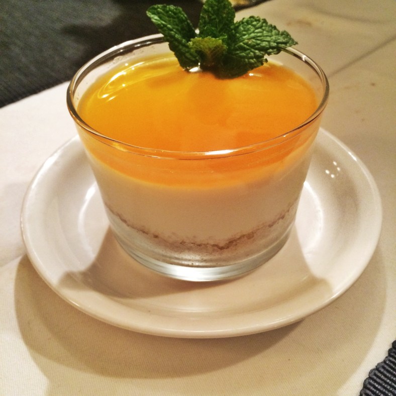 Tarta de queso con maracuyá