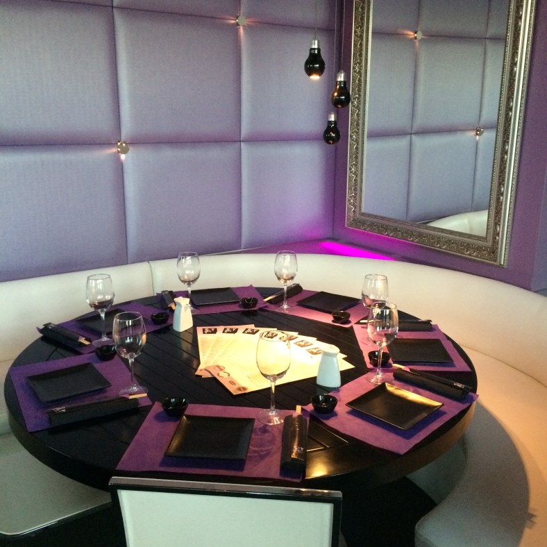 ¡¡Qué vivan las mesas redondas!!