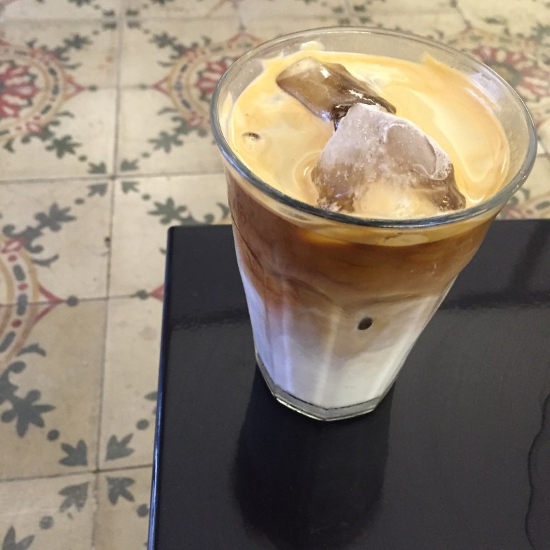 Iced latte, perfecto para el verano
