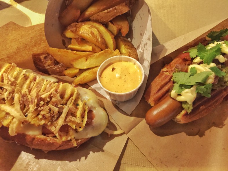 Street food de calidad en Perro Bar