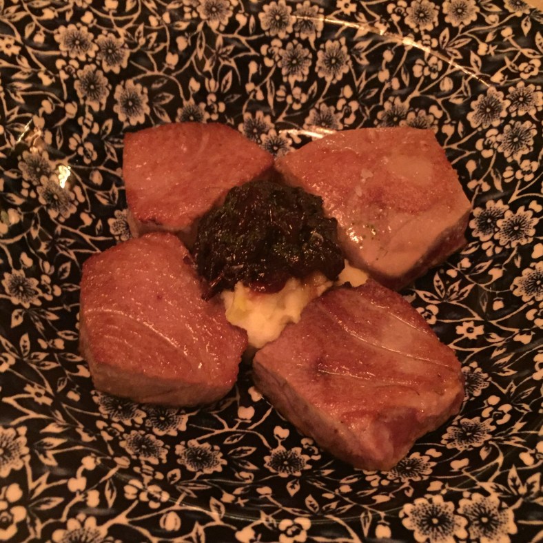 Morrillo de atún a la sal